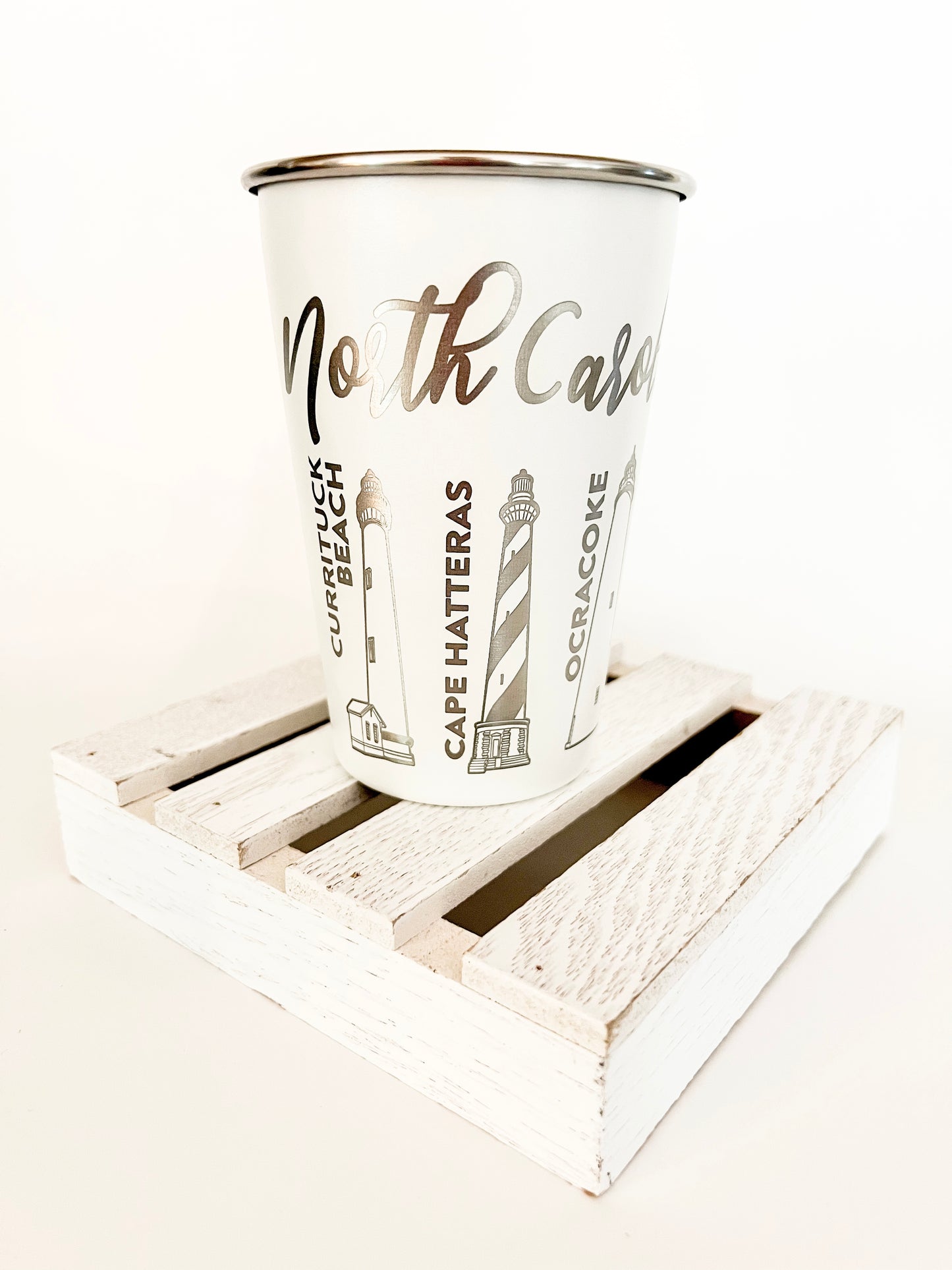 NC Lighthouses Engraved Pint Cup