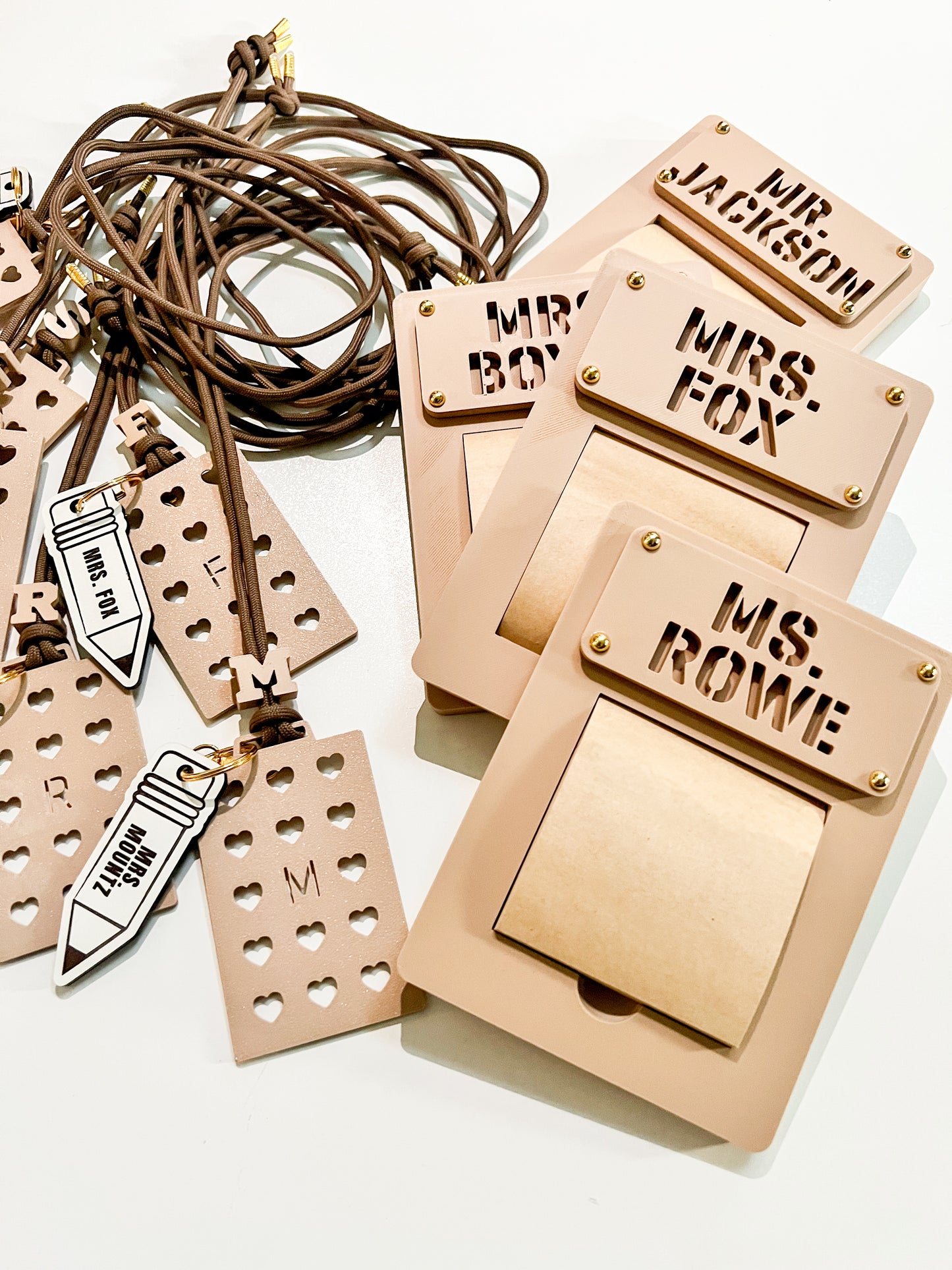Custom 3D Printed Sticky Note Holder – Personalized Desk Organizer