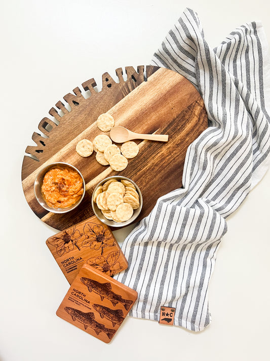 Mountain Serving Board
