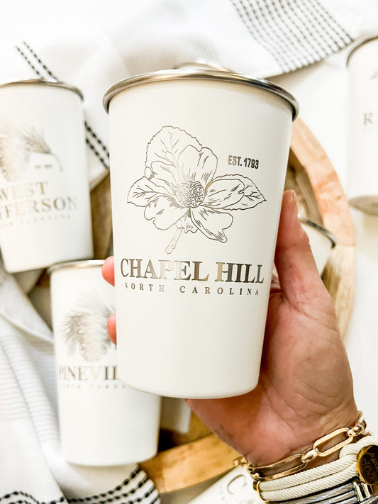 Chapel Hill Engraved White Pint Cup