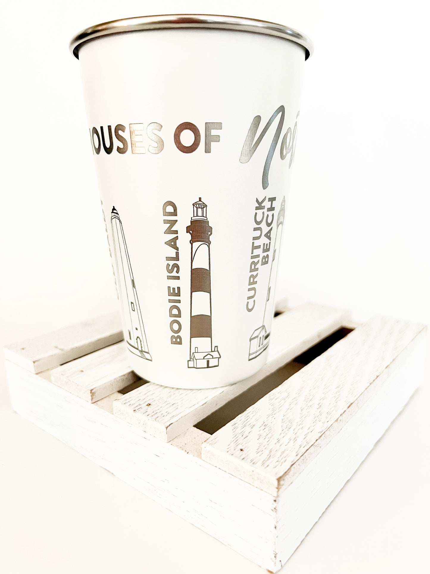 NC Lighthouses Engraved Pint Cup