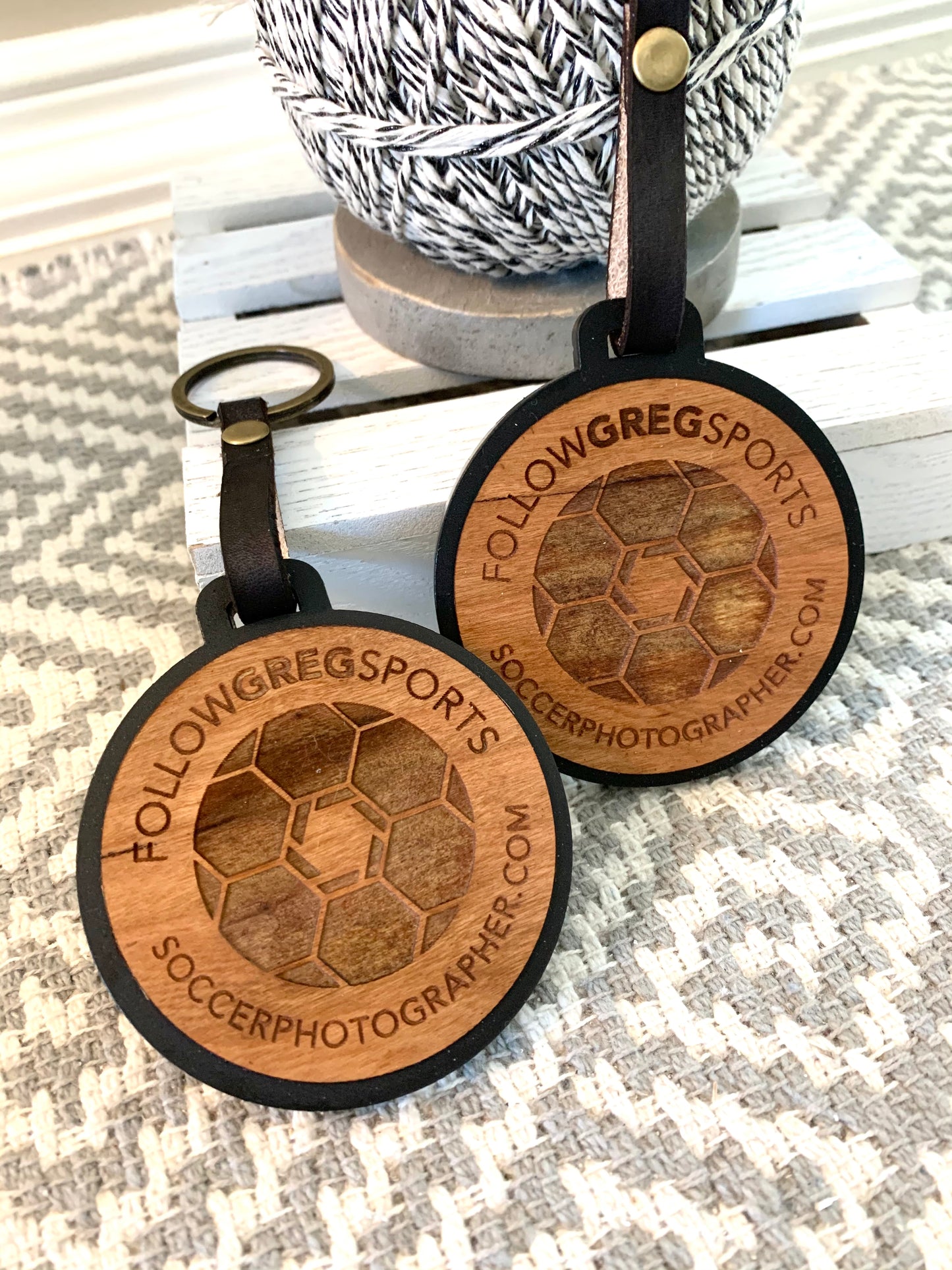 Custom Engraved Logo keychain - Wood + Acrylic