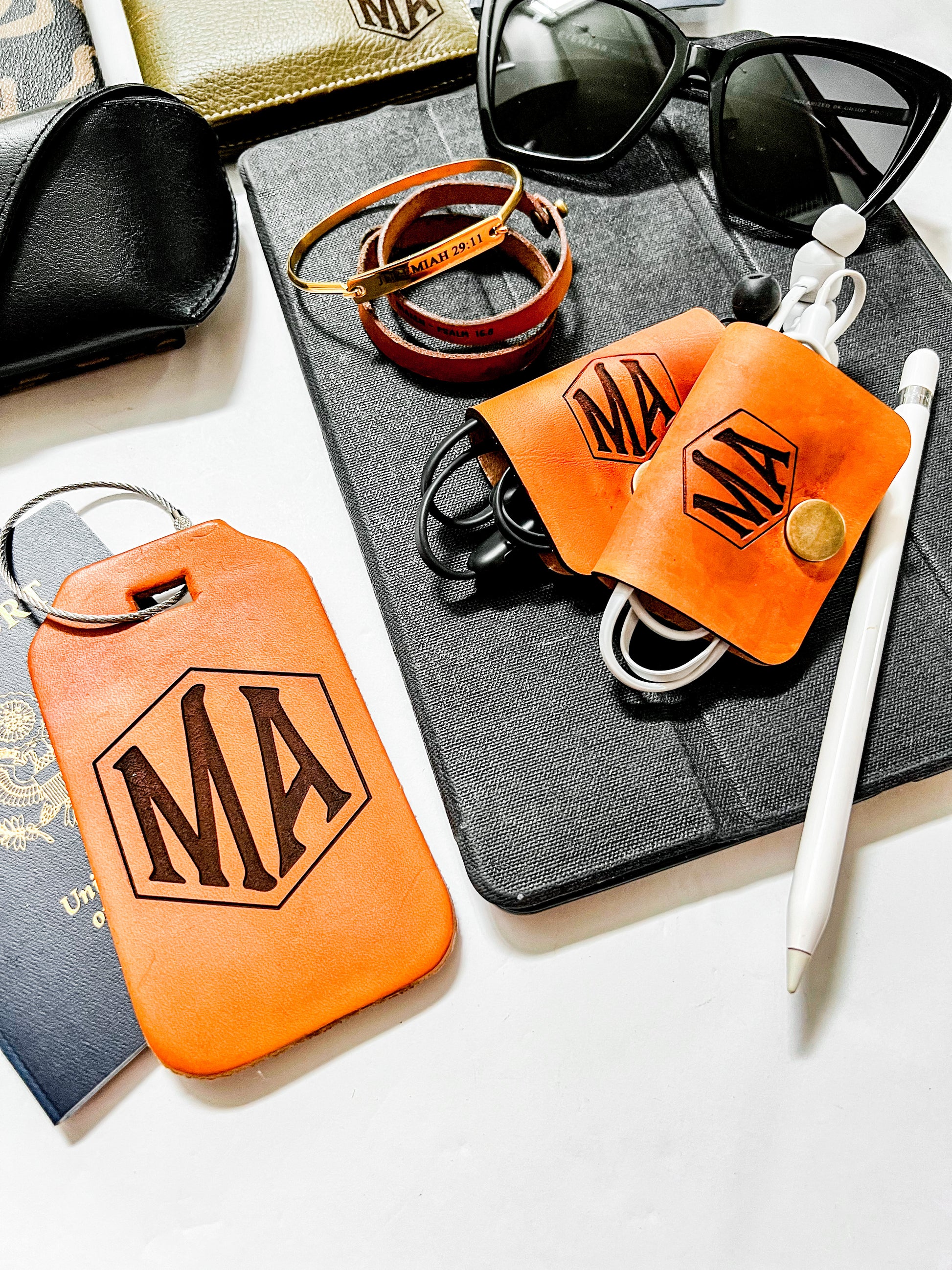 Personalized Leather Luggage Tag – Mae Designs