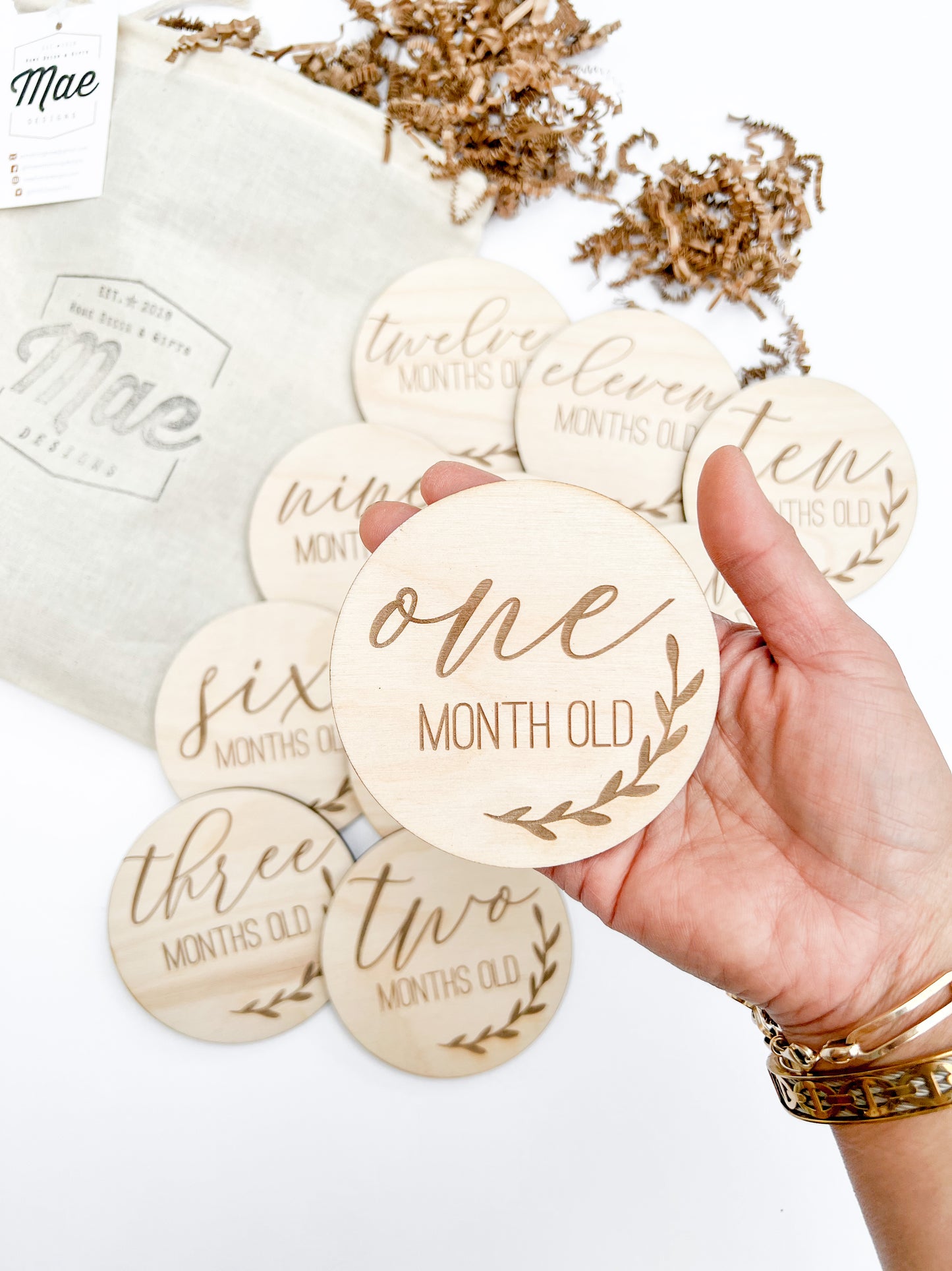 Baby Wooden Milestone Cards 1-12 Months